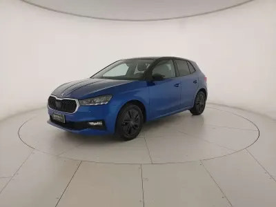 Usata Skoda Fabia 80 CV (58 kW) 2025 Blu race metallizzato nero tulipano perlato Utilitaria