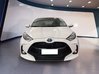 usata Toyota Yaris Hybrid -