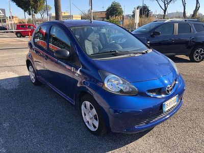 Usata Toyota Aygo Sol 68 CV (50 kW) 2008 Blu/azzurro Utilitaria