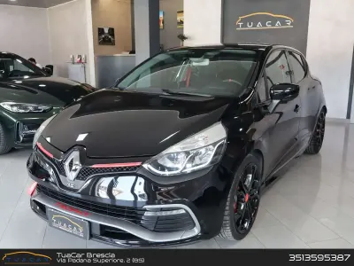 Usata Renault Clio IV Trophy 220 CV (161 kW) 2016 Nero Berlina