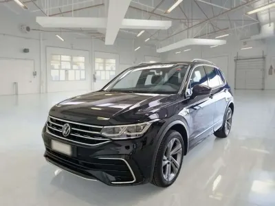 Usata VW Tiguan R-line 150 CV (110 kW) 2022 Grigio SUV