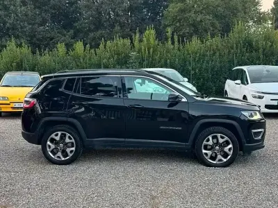 Usata Jeep Compass Limited 140 CV (102 kW) 2020 Nero SUV
