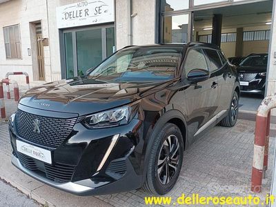 Usata Peugeot 2008 Allure 100 CV (73 kW) 2022 Nero SUV