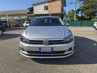 Usata VW Polo 80 CV (58 kW) 2018 Argento Utilitaria