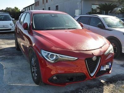 Usata Alfa Romeo Stelvio Business 180 CV (132 kW) 2018 Rosso SUV