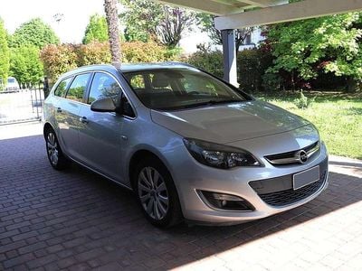 Occasion Opel Astra Cosmo 140 ch (102 kW) 2016 Argent Berline