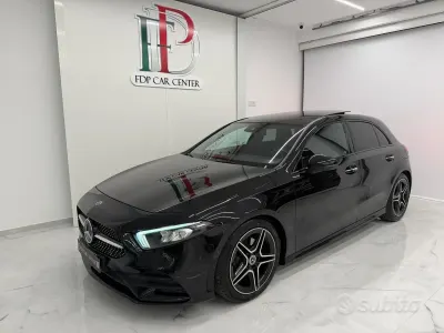 Usado Mercedes A180 Premium 136 CV (100 kW) 2019 Negro Berlina