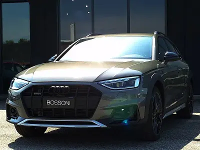 Usata Audi A4 Allroad Comfort 204 CV (150 kW) 2024 Grigio Station wagon