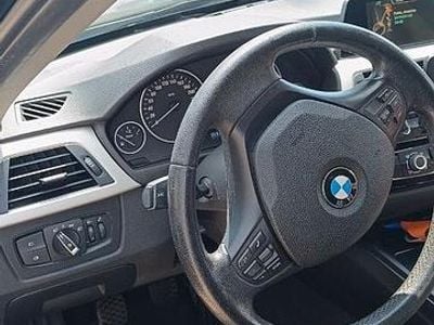 Usata BMW 316 102 CV (75 kW) 2017 Blu Station wagon