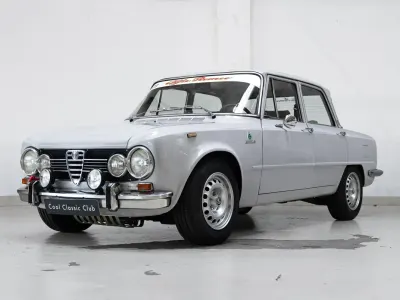 Usata Alfa Romeo Giulia Super 130 CV (95 kW) 1974 Argento Berlina