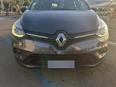 Usata Renault Clio IV 90 CV (66 kW) 2018 Berlina