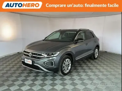 Gebraucht VW T-Roc Style 110 PS (80 kW) 2023 Grau SUV