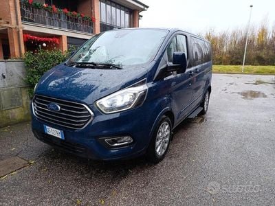 Ford Tourneo Custom