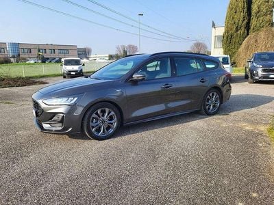 Usata Ford Focus ST-Line 116 CV (85 kW) 2023 Scuro Station wagon