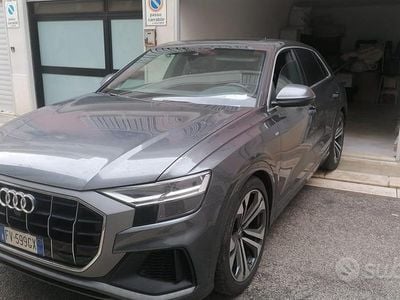 Usata Audi Q8 S-Line 286 CV (210 kW) 2019 Grigio SUV