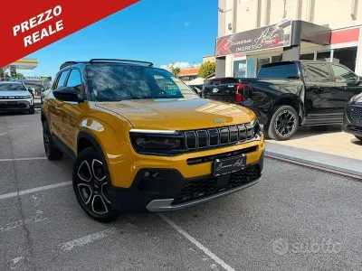 Nuova Jeep Avenger Summit 101 CV (74 kW) 2025 Giallo SUV