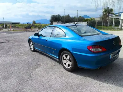 Usata Peugeot 406 Coupe 135 CV (99 kW) 1999 Bluazzurro Coupé