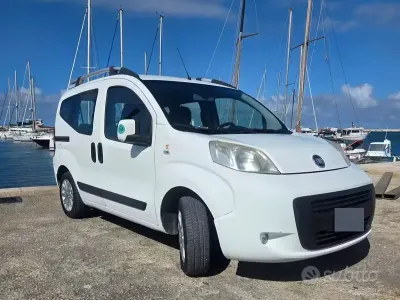 Usata Fiat Qubo Trekking 77 CV (56 kW) 2015 Bianco Monovolume