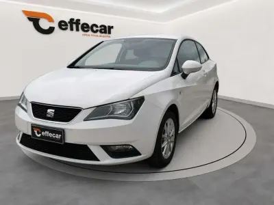Usata Seat Ibiza CONNECT 75 CV (55 kW) 2015 Bianco Berlina