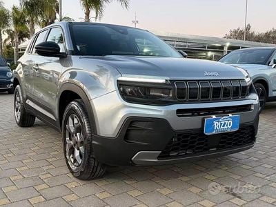 Usata Jeep Avenger 101 CV (74 kW) 2025 Grigio SUV