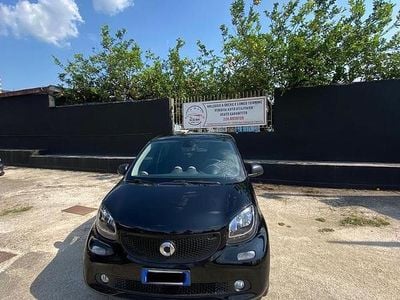 Usata Smart ForFour 71 CV (52 kW) 2018 Nero Utilitaria