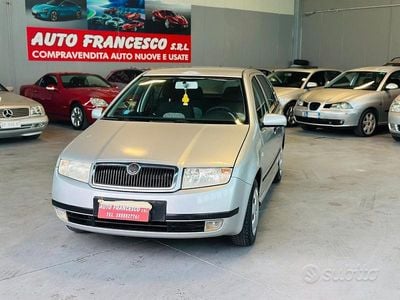Usata Skoda Fabia Comfort 75 CV (55 kW) 2003 Grigio Station wagon