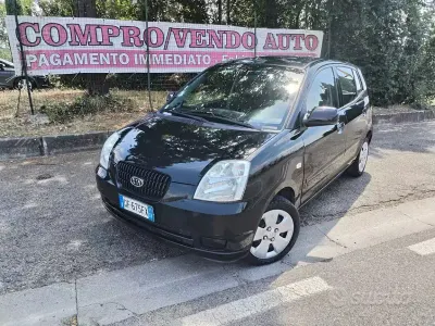 Usata Kia Picanto 65 CV (47 kW) 2007 Nero Utilitaria