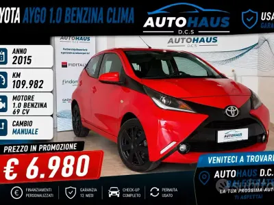 Usata Toyota Aygo X-clusiv 69 CV (50 kW) 2015 Rosso Utilitaria