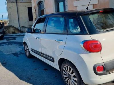 Usata 2014 Fiat 500L Living Monovolume | 7490 € (Buon prezzo)