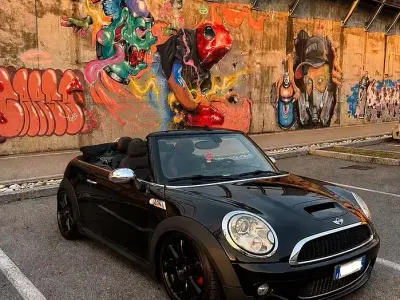 Usata Mini Cooper S Cabriolet 184 CV (135 kW) 2010 Nero Cabrio