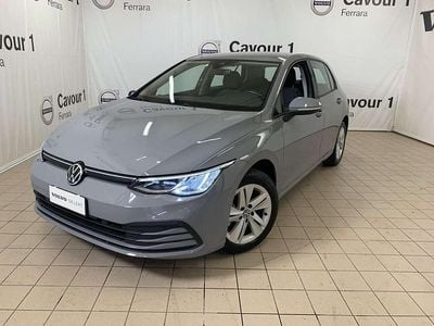 Usata VW Golf VIII Life 150 CV (110 kW) 2020 Grigio Utilitaria