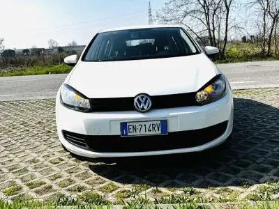 Usata VW Golf VII 105 CV (77 kW) 2012 Berlina