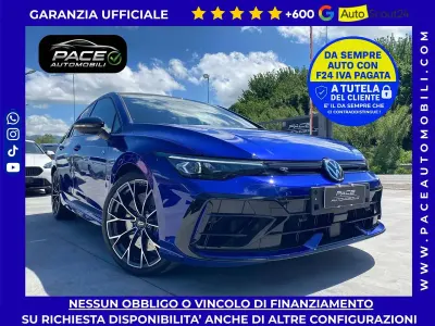 Usata VW Golf VIII R 333 CV (244 kW) 2025 Blu/azzurro Berlina