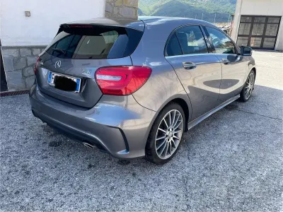 Usata Mercedes A200 AMG 136 CV (100 kW) 2014 Grigio Utilitaria