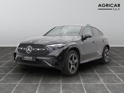 Nero Nuova 2025 Mercedes GLC300 AMG Line Premium Coupé | 85.600 € (Cara)
