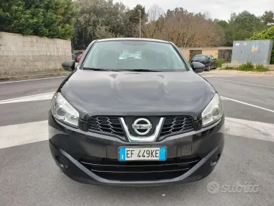 Używany Nissan Qashqai N-TEC 110 KM (80 kW) 2011 Czarny SUV