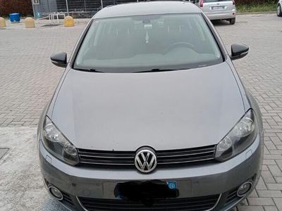 Usata VW Golf VI 105 CV (77 kW) 2012 Grigio Utilitaria