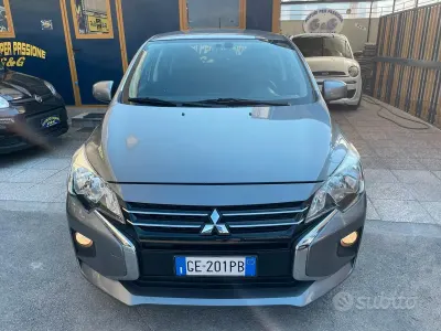 Usata Mitsubishi Space Star Intense 71 CV (52 kW) 2021 Grigio Utilitaria