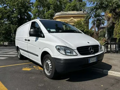 Usata Mercedes Vito 109 CV (80 kW) 2004 Furgone
