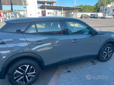 Usata Peugeot 2008 Active 102 CV (75 kW) 2023 SUV