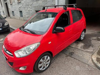 Usata Hyundai i10 2011 Rosso Utilitaria