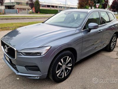 usata Volvo XC60 XC602.0 B4 Momentum-Pro Awd Mild-Hybrid - 2021