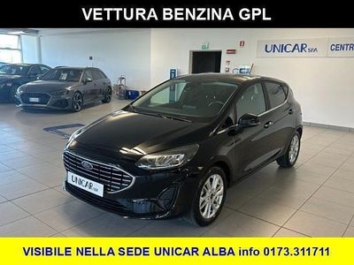Begagnad Ford Fiesta Titanium 75 HK (55 kW) 2022 Grå Halvkombi