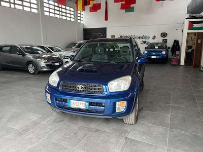 Usata Toyota RAV4 116 CV (85 kW) 2003 Blu scuro SUV