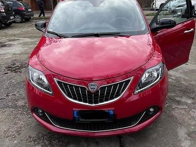 Usata Lancia Ypsilon 2023 Rosso Utilitaria