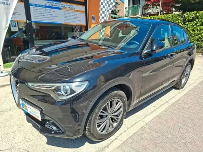 Usata Alfa Romeo Stelvio Executive 209 CV (153 kW) 2018 Nero SUV