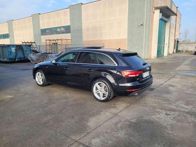 Usata Audi A4 Business Plus 150 CV (110 kW) 2016 Nero Station wagon