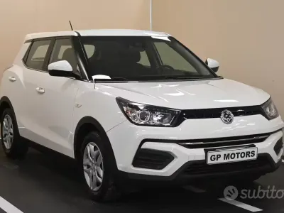 Usata SsangYong Tivoli 128 CV (94 kW) 2020 Bianco SUV