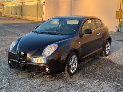 Usata Alfa Romeo MiTo Distinctive 95 CV (69 kW) 2012 Nero Utilitaria
