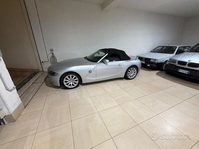 Usata BMW Z4 191 CV (140 kW) 2006 Grigio Cabrio